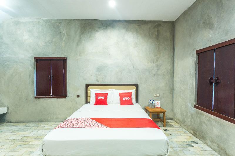 Hotel Bumi Aditya Senggigi Extérieur photo